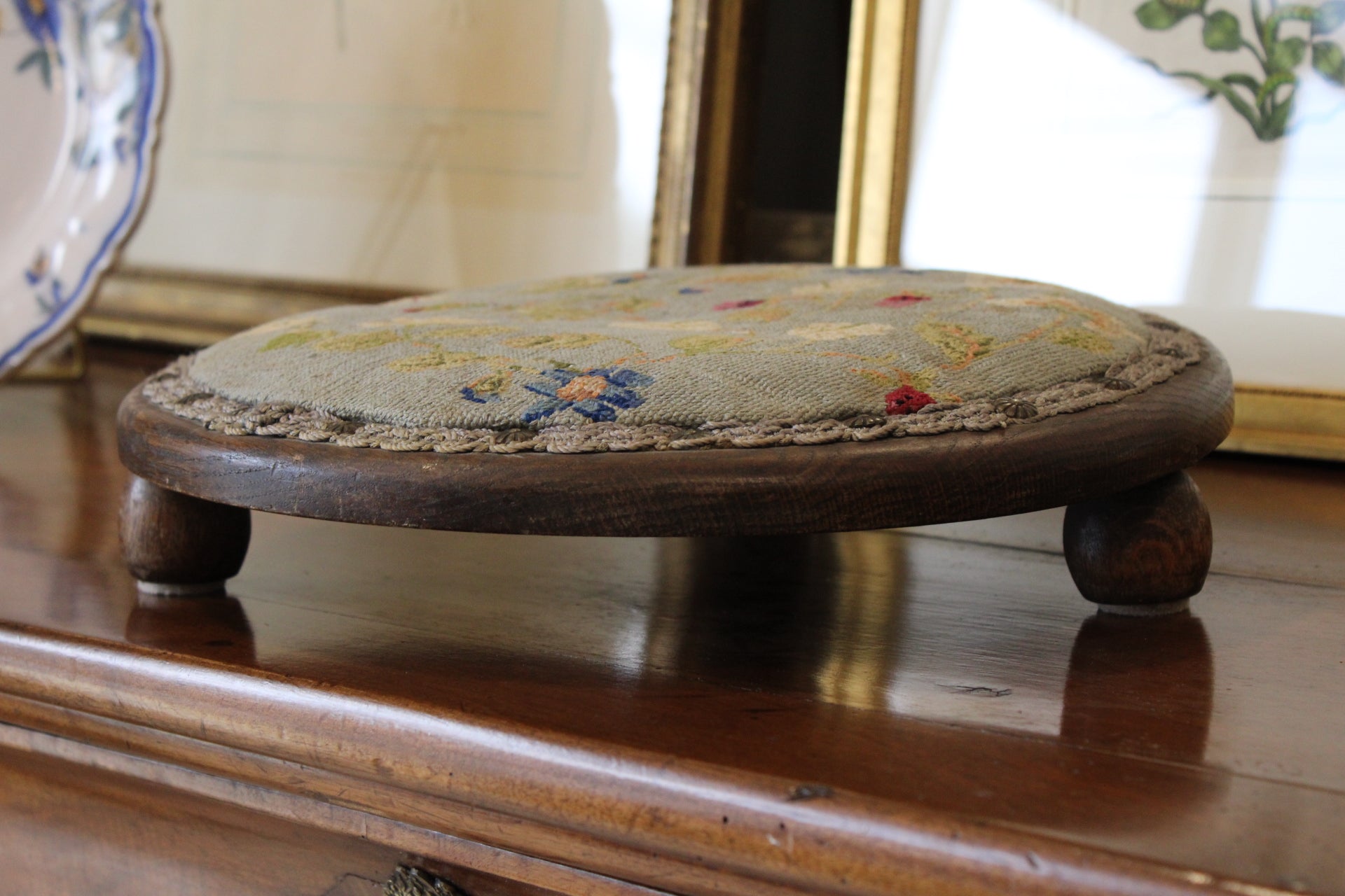 Antique Round Wooden Footstool – Light Blue Needlework with Berries, Ferns & Butterflies