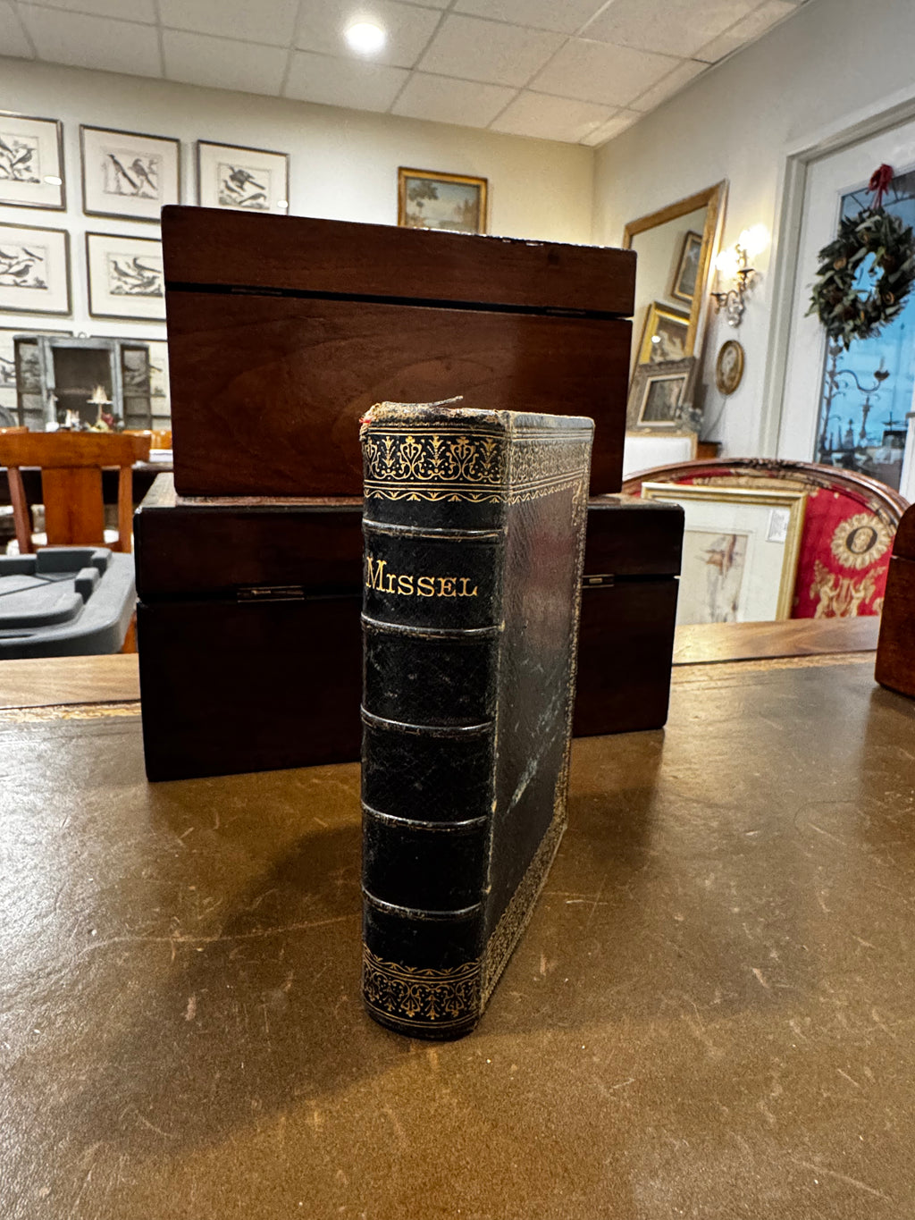 Antique French Catholic Missal – Full Leather, Gilt Edges (1892)