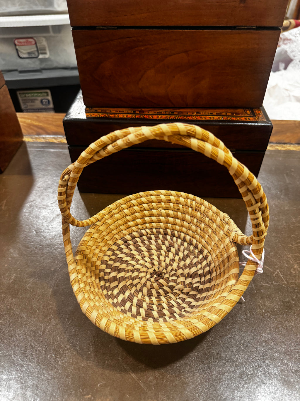 Vintage Charleston Gullah Sweetgrass Basket - Small w/ handle