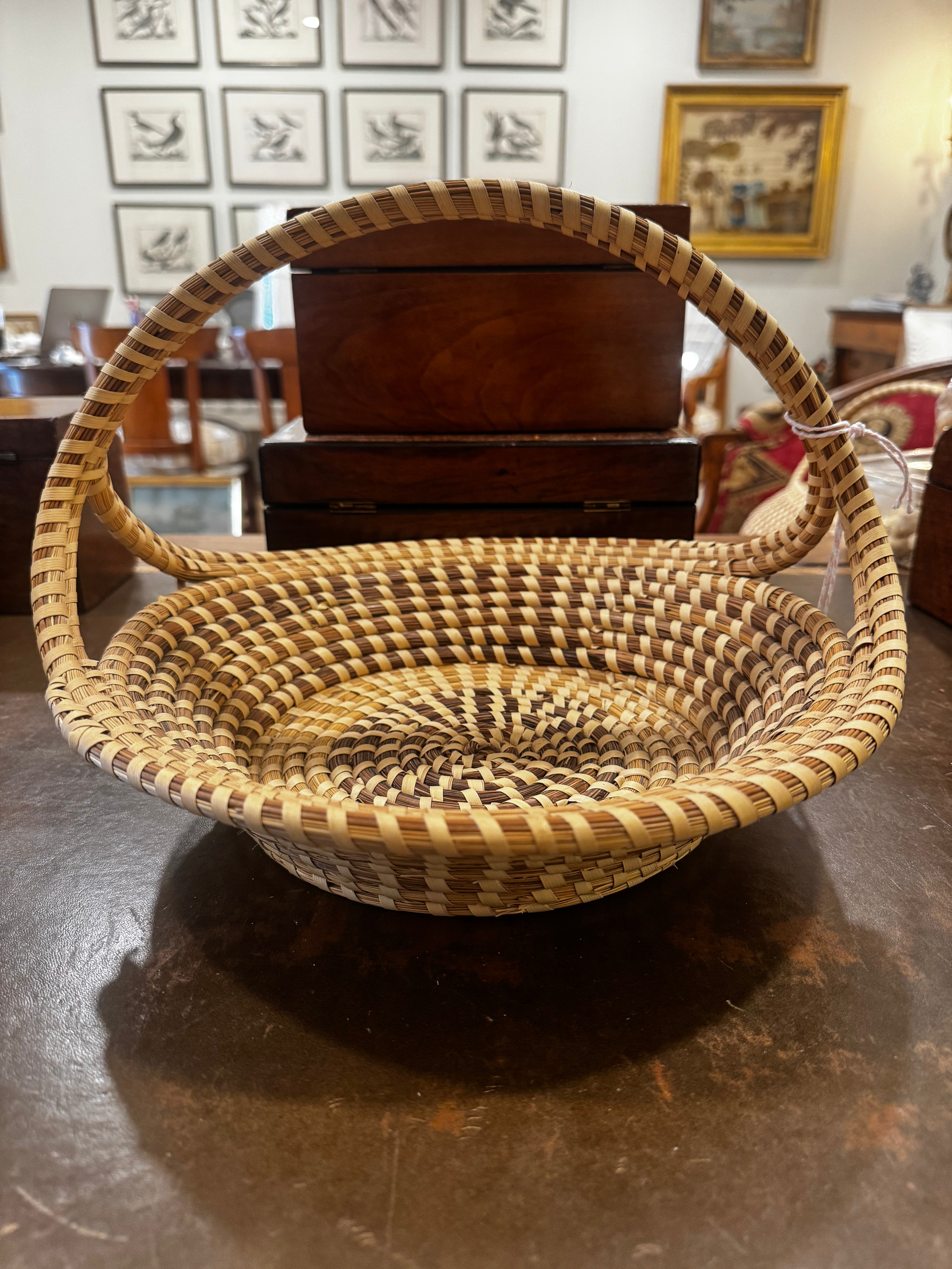 Vintage Charleston Gullah Sweetgrass Basket with Handle